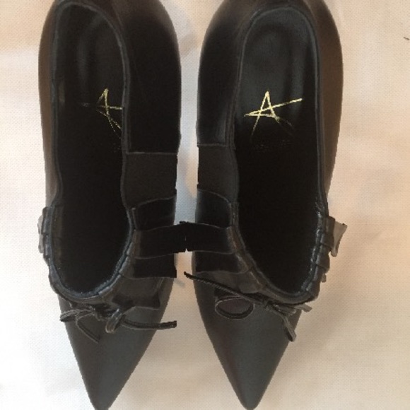 Abel Muñoz - Pointed-toe Booties US 8.5 | IT 38.5 (NWOT) - Picture 5 of 6